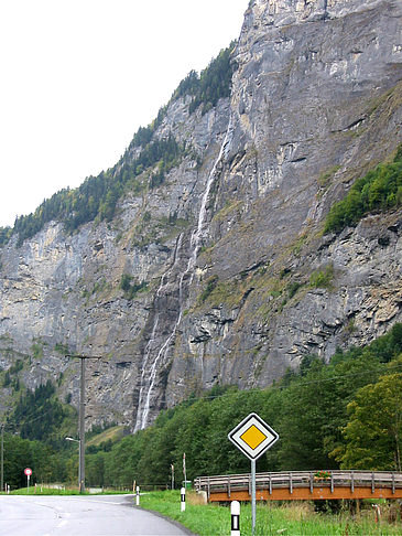 Foto Wasserfälle am Berg