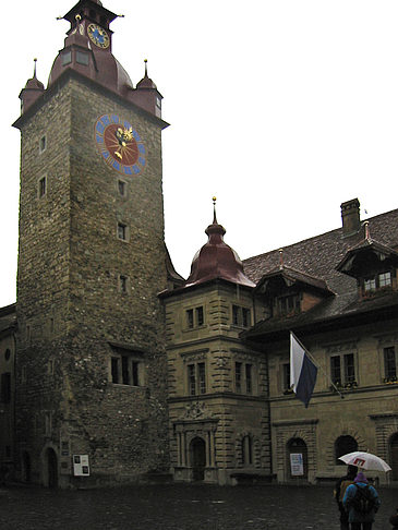 Turm mit Uhr