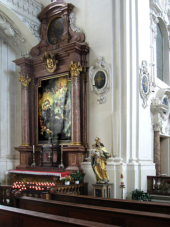 In der Kathedrale