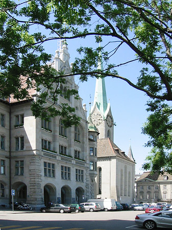 Foto Fraumünster und Stadthaus