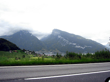 Berge bei Interlaken Foto 