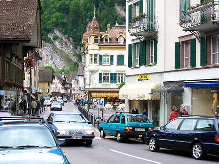 Foto Einkaufsstraße in Interlaken