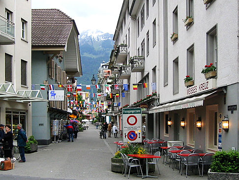 Foto Einkaufsstraße in Interlaken - Interlaken