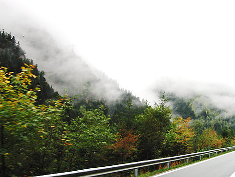 Fahrt nach Locarno durch Sant Gotthard Foto 