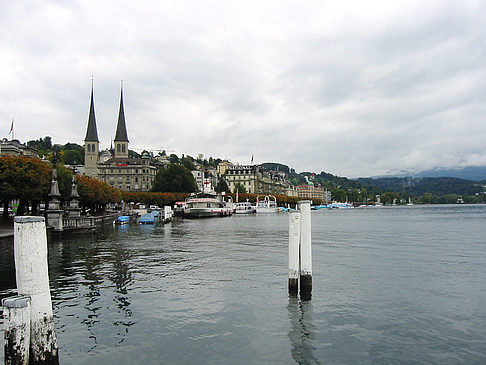 Angelegte Schiffe in Luzern Fotos